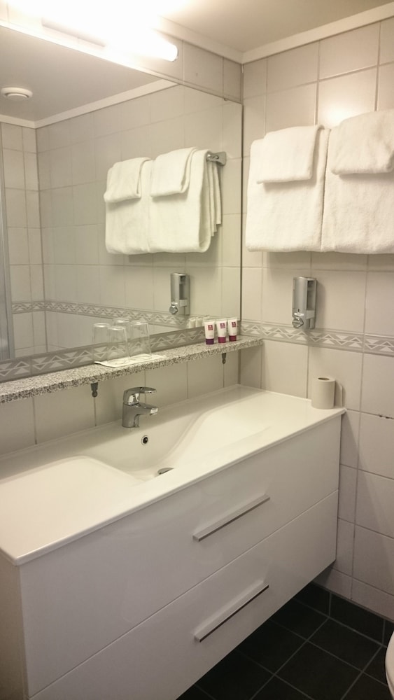 Thon Hotel Varsog 16/43
