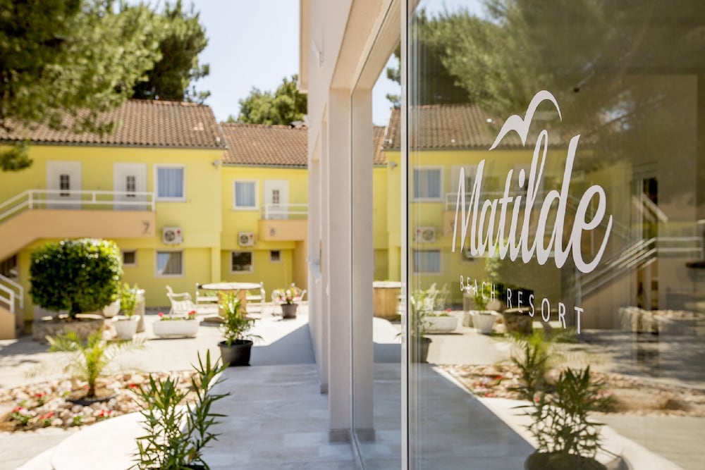 Matilde Beach Resort 45/50