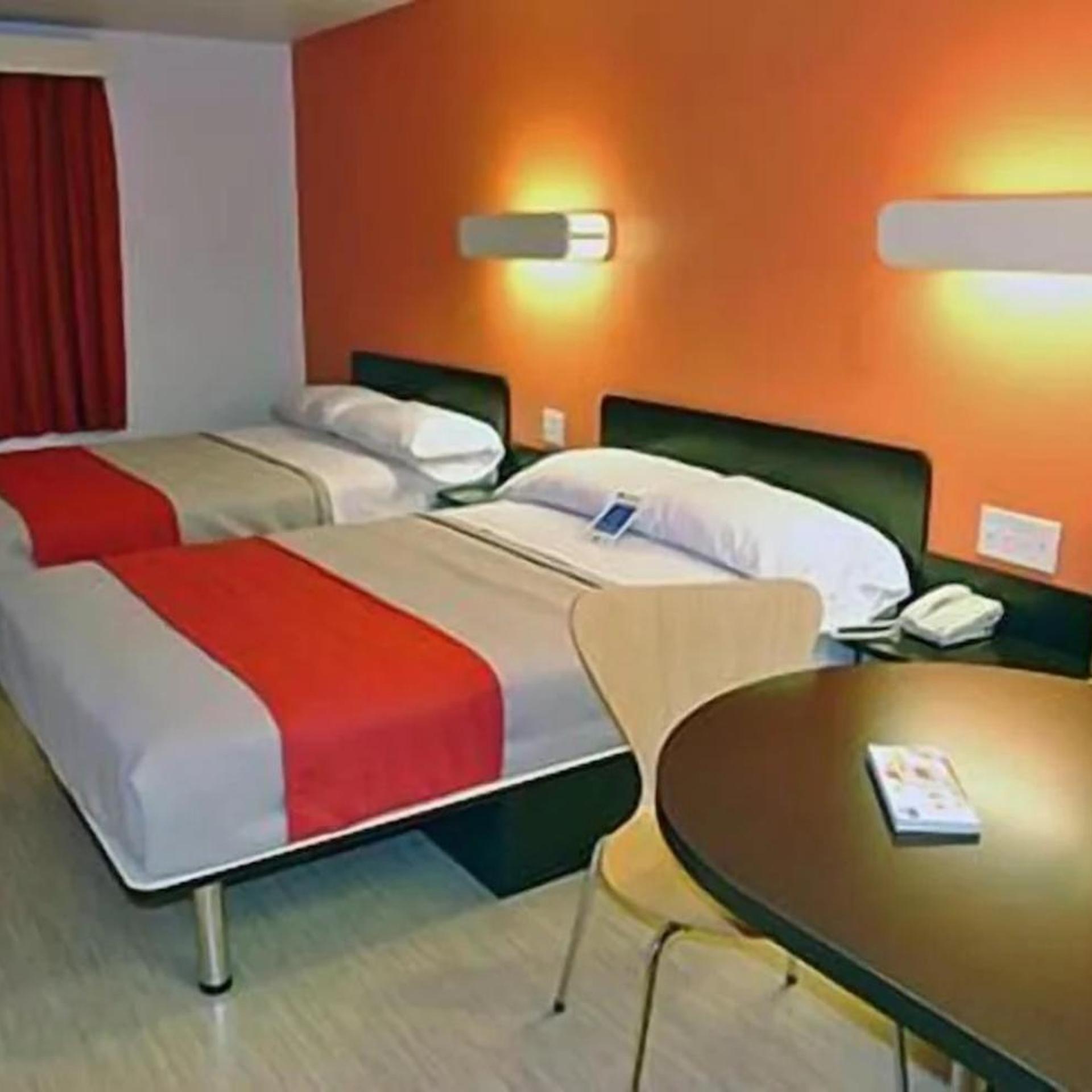 غرفة رباعية لذوي الإعاقة، Motel6 McKinney, TX - North 7/10