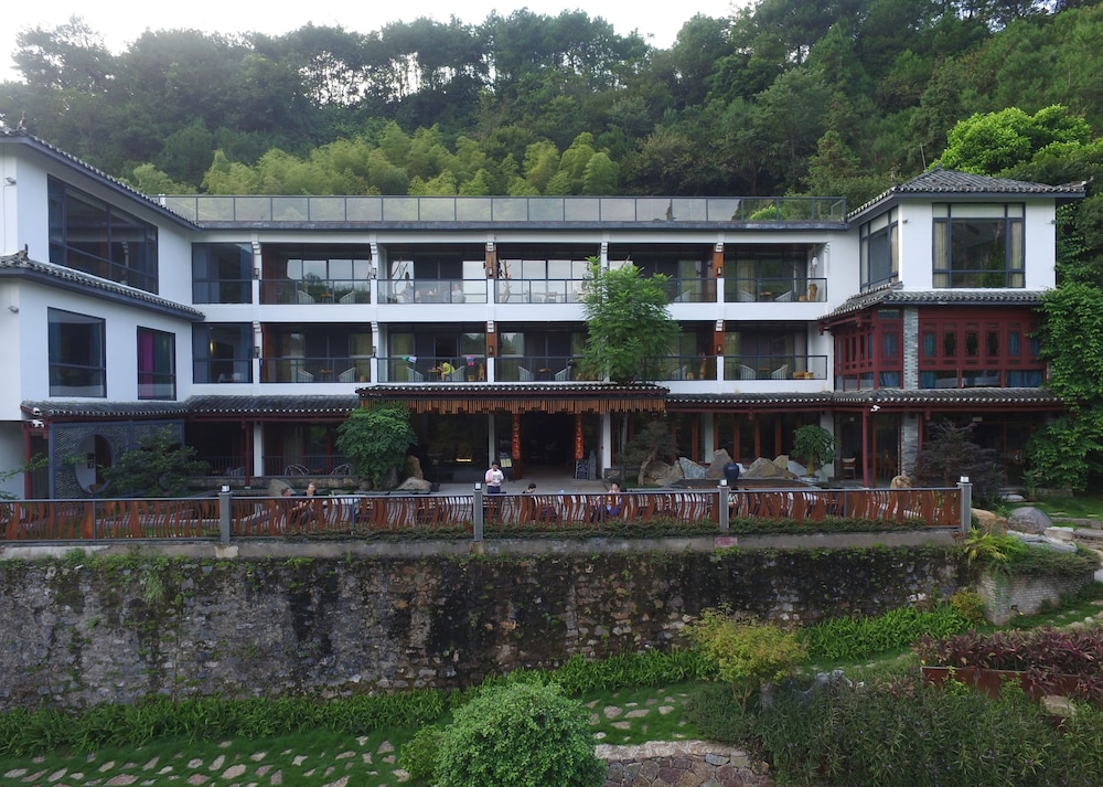 Li River Retreat Guangxi 4/74