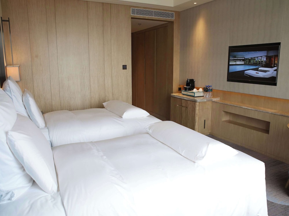 Pullman Taiyuan 19/74