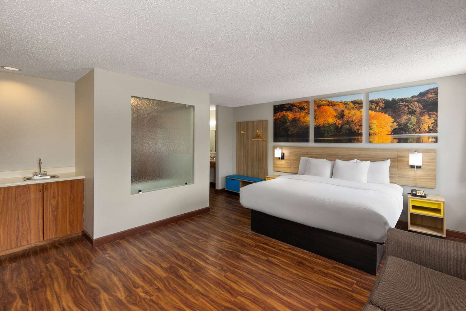 Days Inn by Wyndham Glasgow 17/55