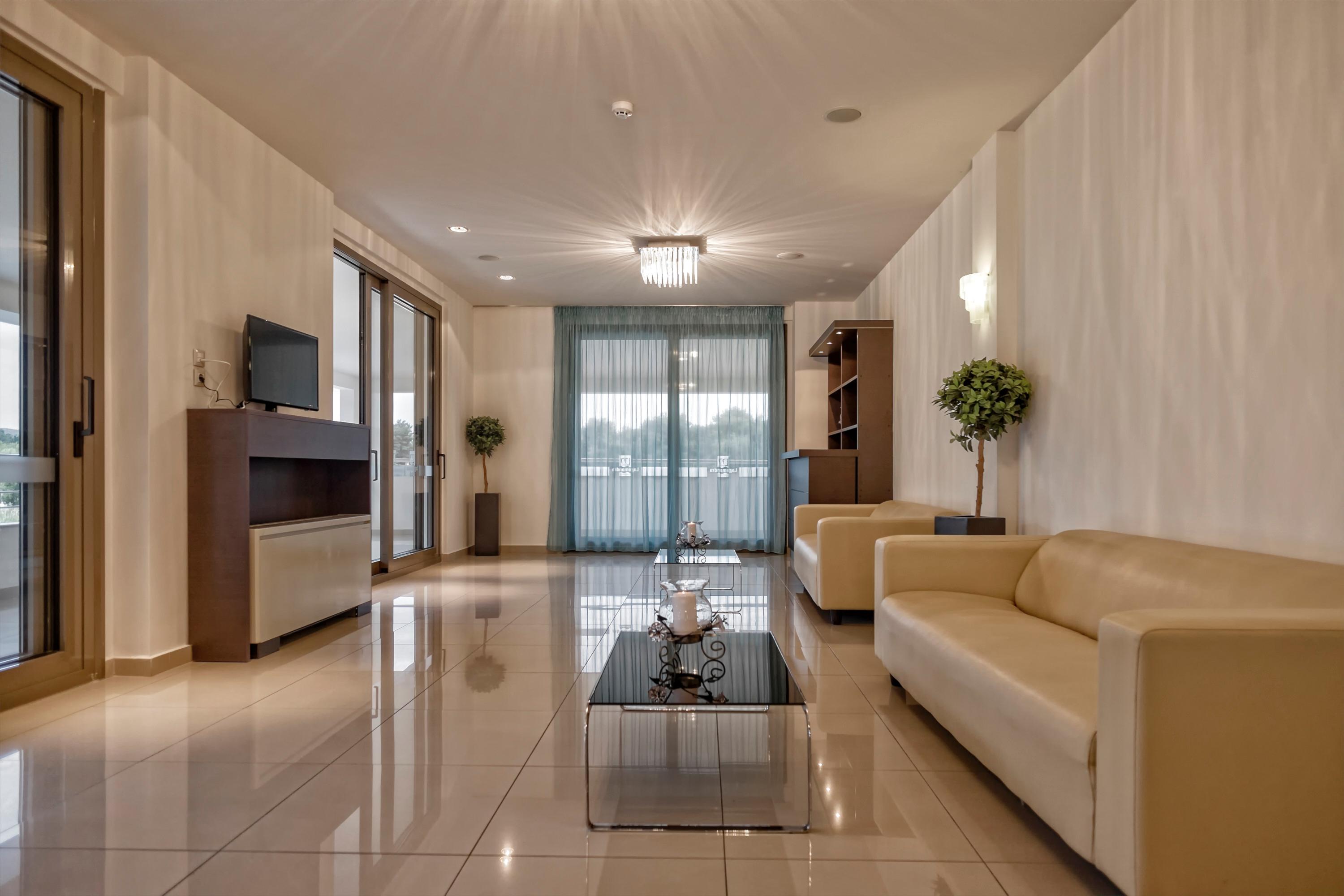 Lagomandra Beach Hotel and Suites 49/71