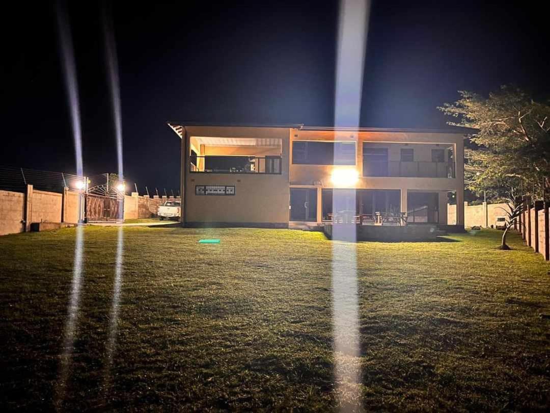Langelihle Accommodation in Margate 23/37