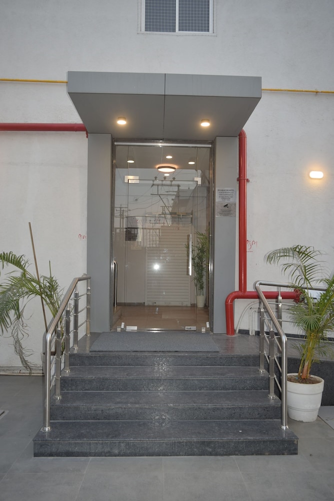 Iris Beacon Hotel, Rajkot 4/32