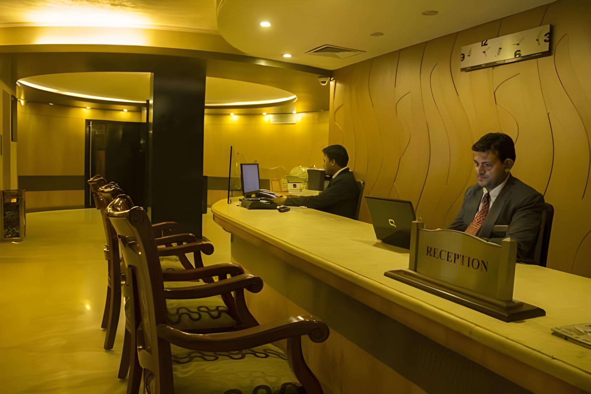 Hotel Ganga Regency 17/34