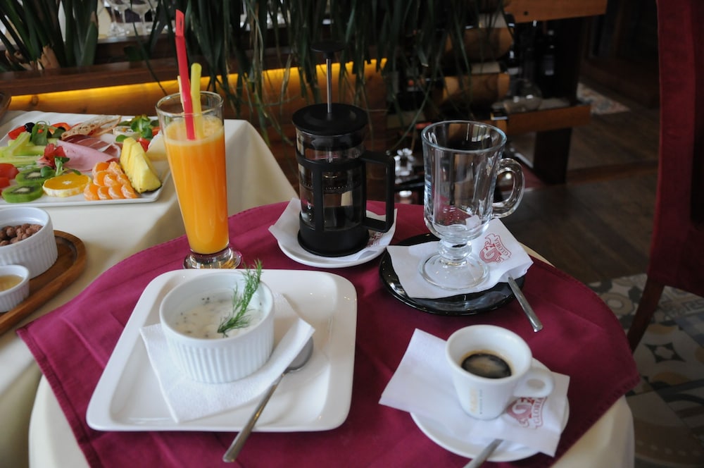 Hotel Boutique Restorant Gloria 41/50