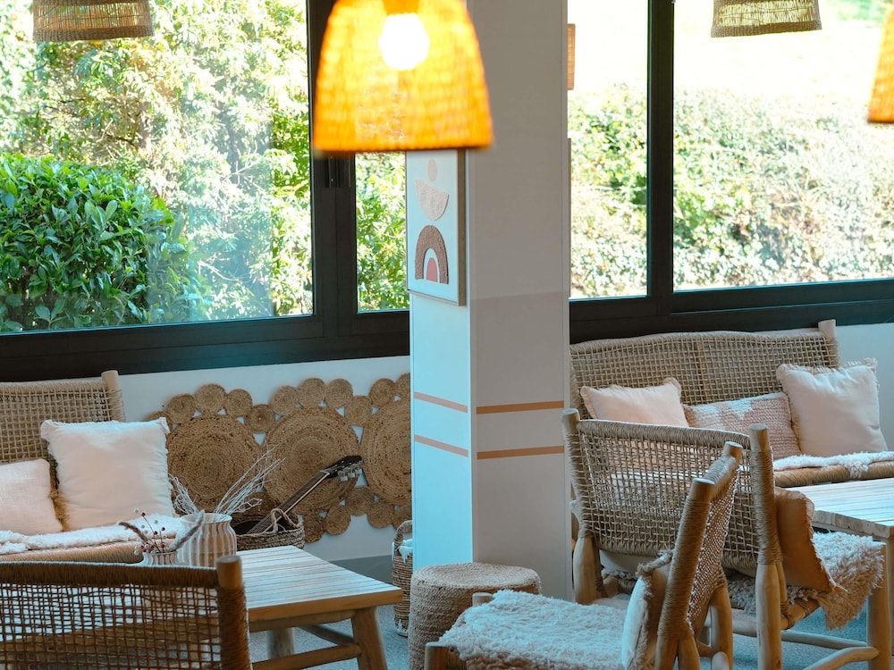 ibis Caen Porte d Angleterre 37/64