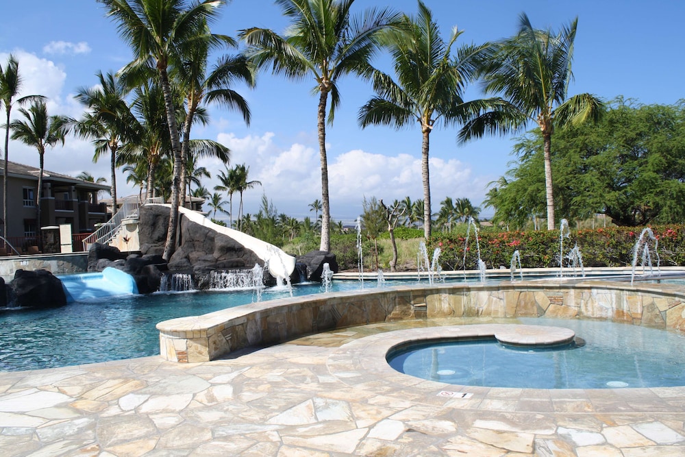Kohala Suites By Hilton Grand Vacations 10/51
