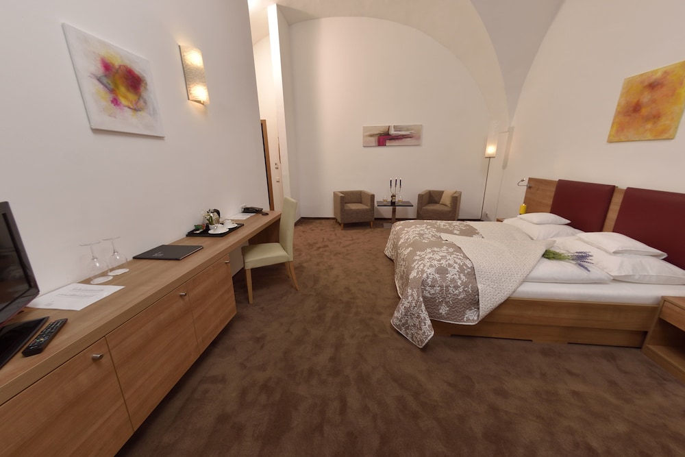 Hotel Altes Kloster 14/65