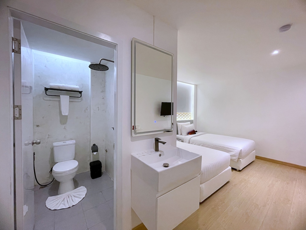 Arawana Express Sukhumvit 22 24/27