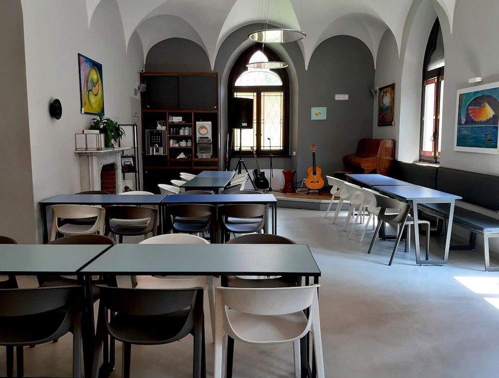 Babila Hostel 48/55