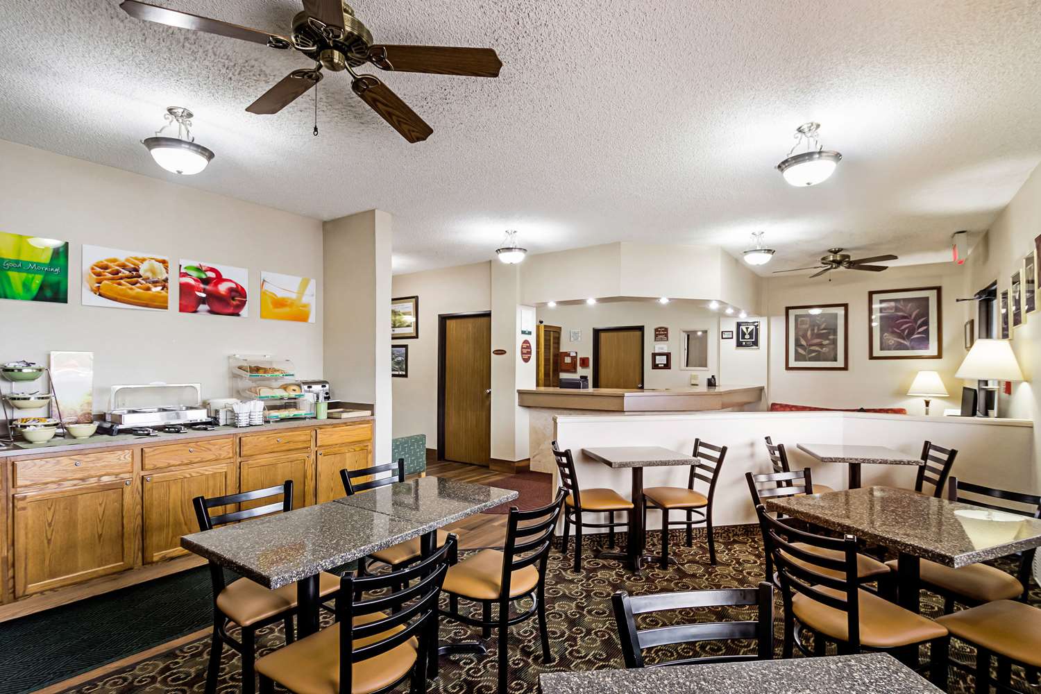 restaurant cafeteria