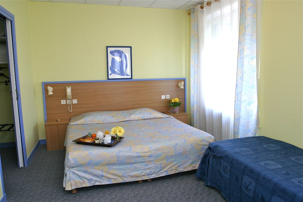 REX HOTEL 22/55