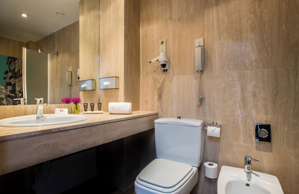غرفة ديلوكس، Leonardo Boutique Hotel Madrid 4/6