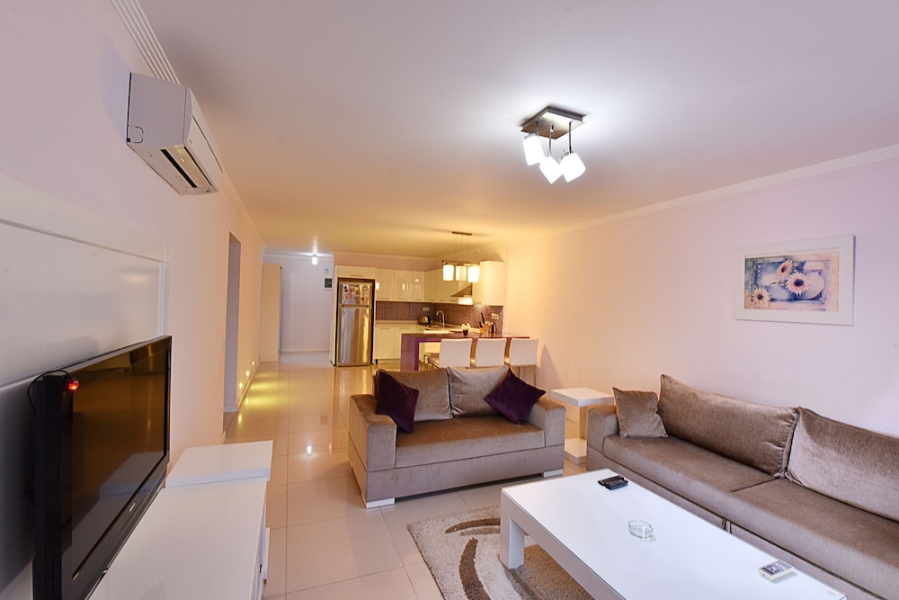 Royal Palm Residence 17/36