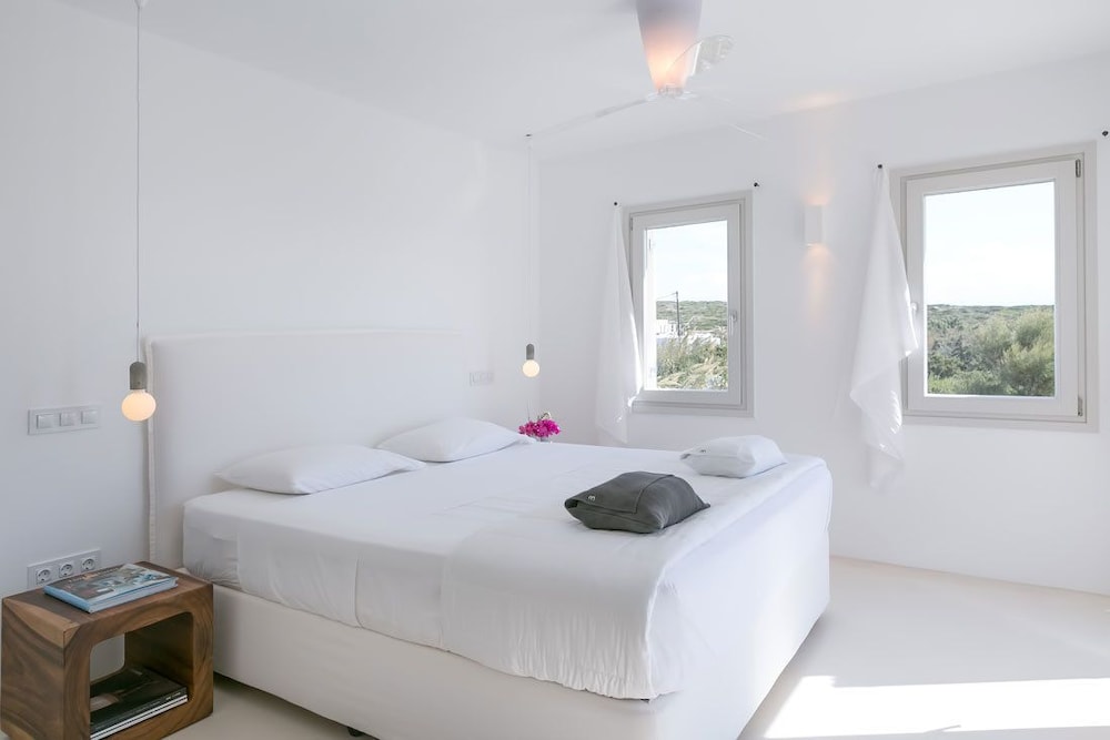 Seven Santa Maria Paros Boutique Hotel 6/36