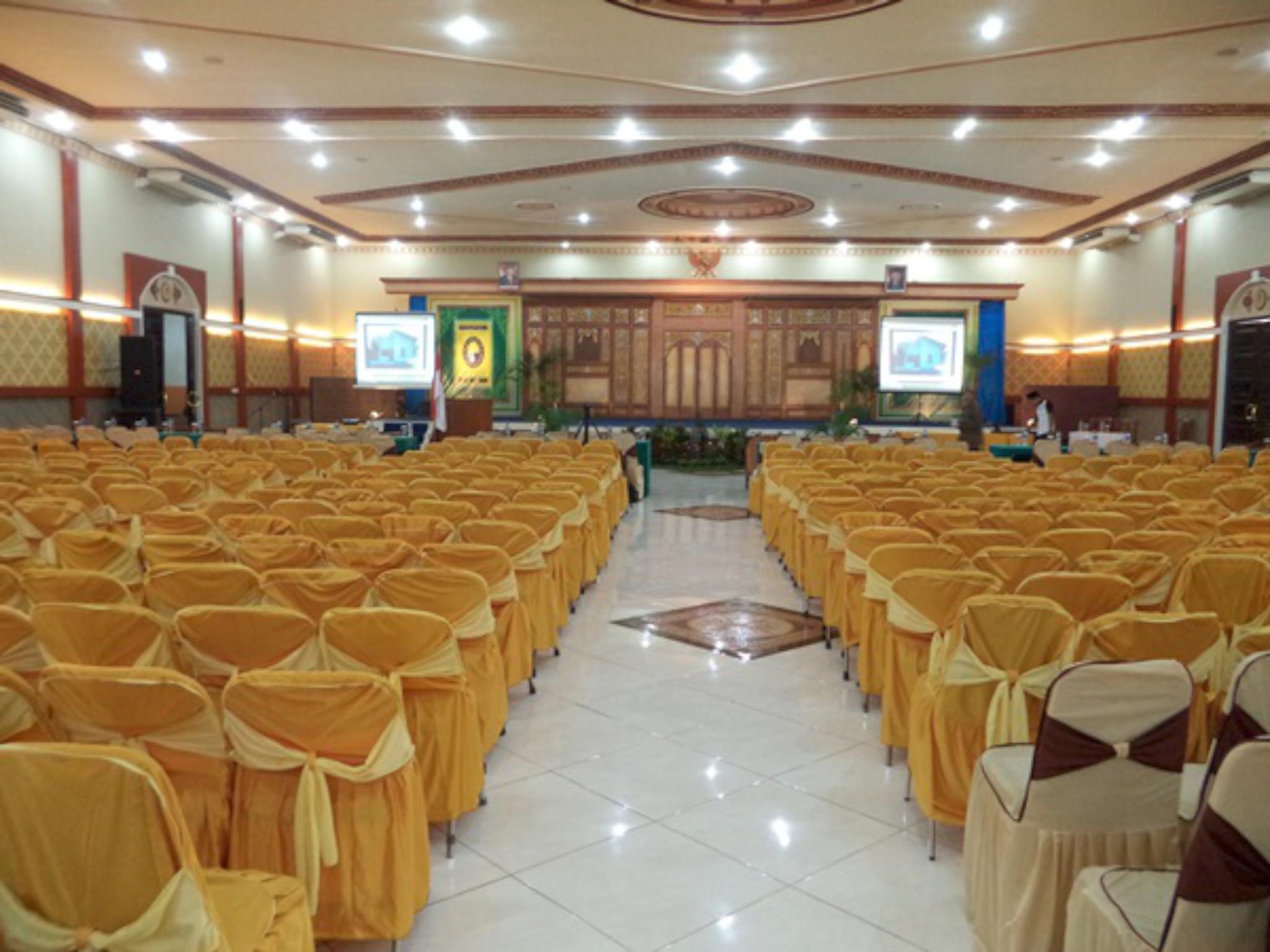 Yusro Hotel Convention 4/33