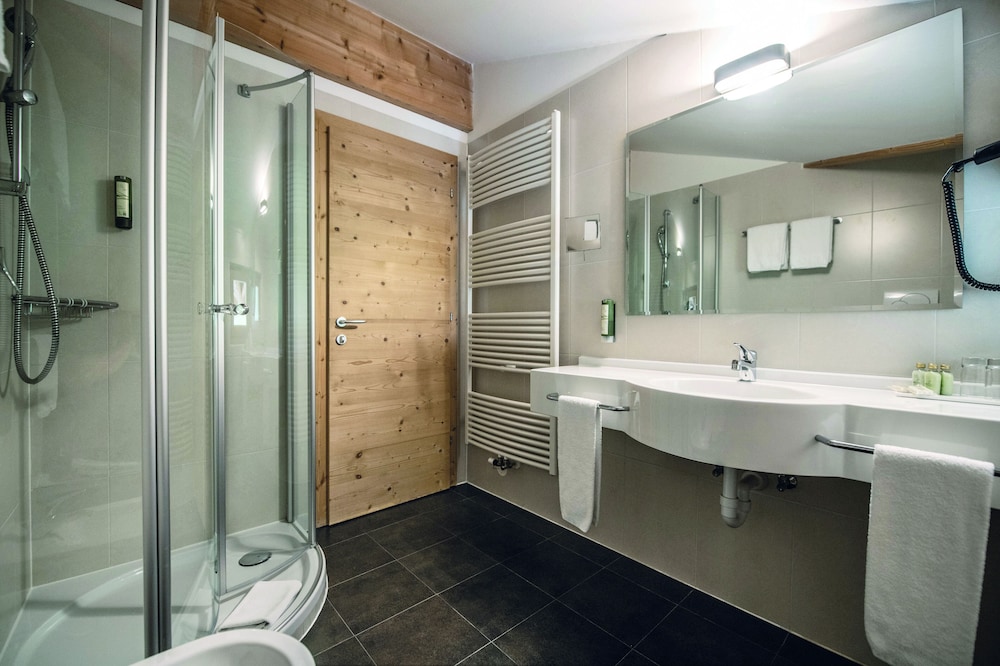 Sonus Alpis - Adults Only 50/50