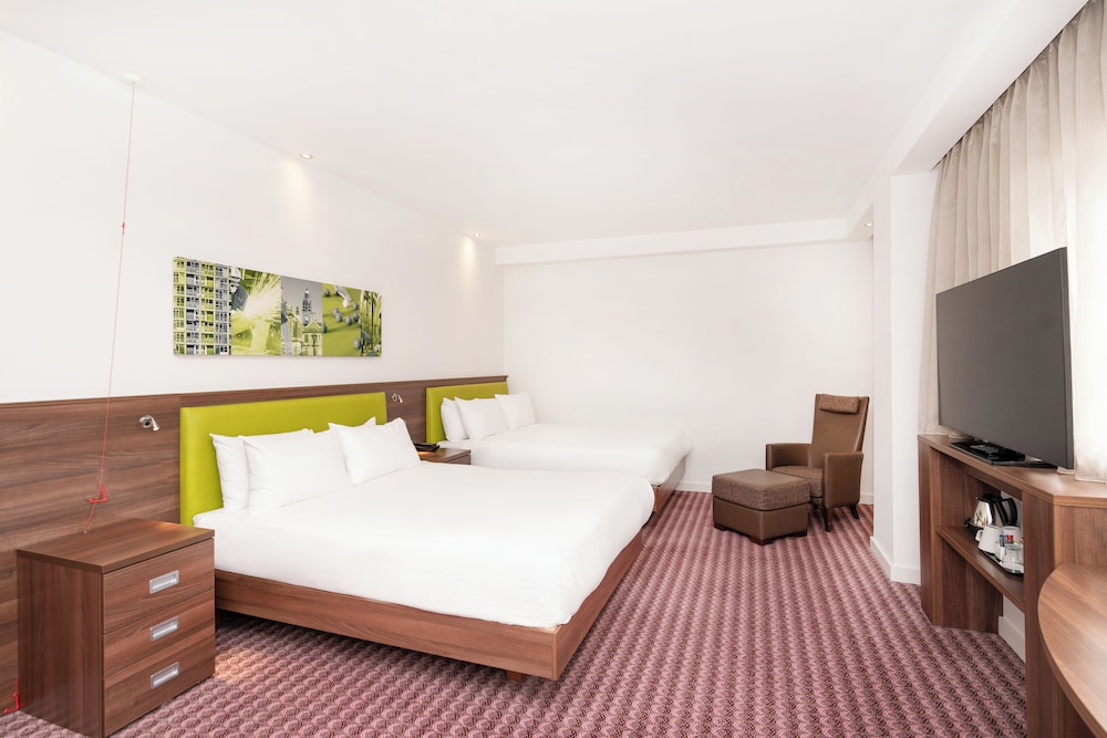 Room, 2 Queen Beds, Accessible