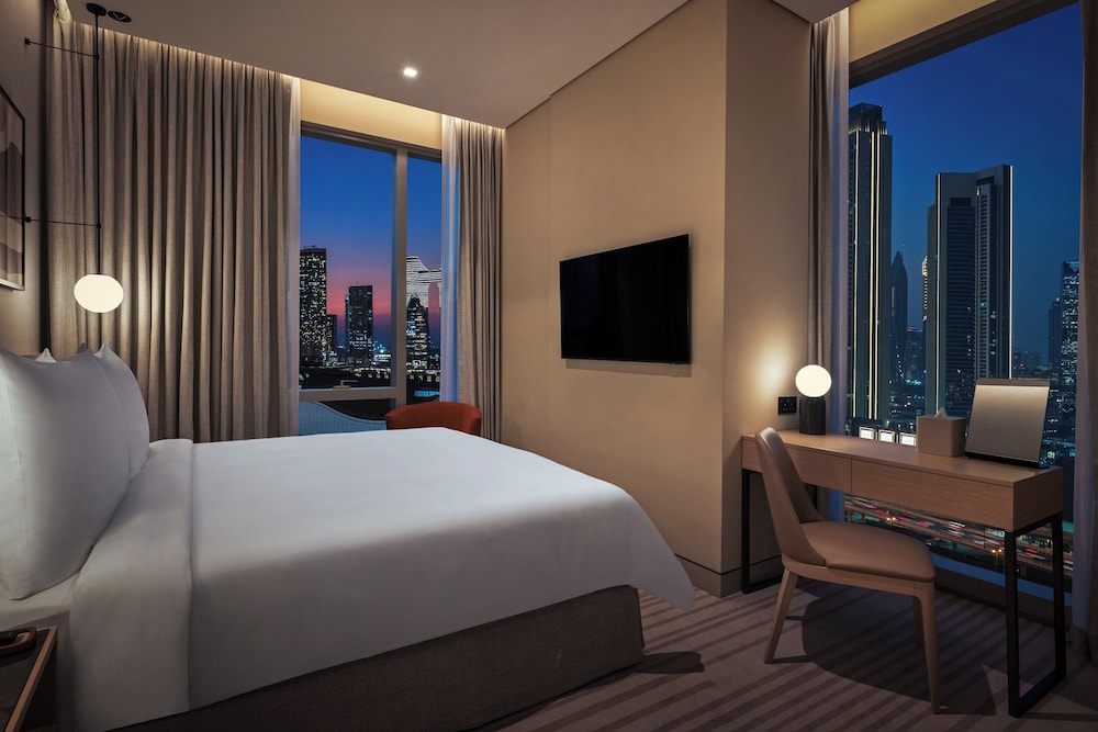 Premier, Suite, King Bed, Burj Khalifa View, Sofa