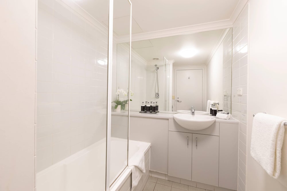 MainStay Suites Williamstown 60/63