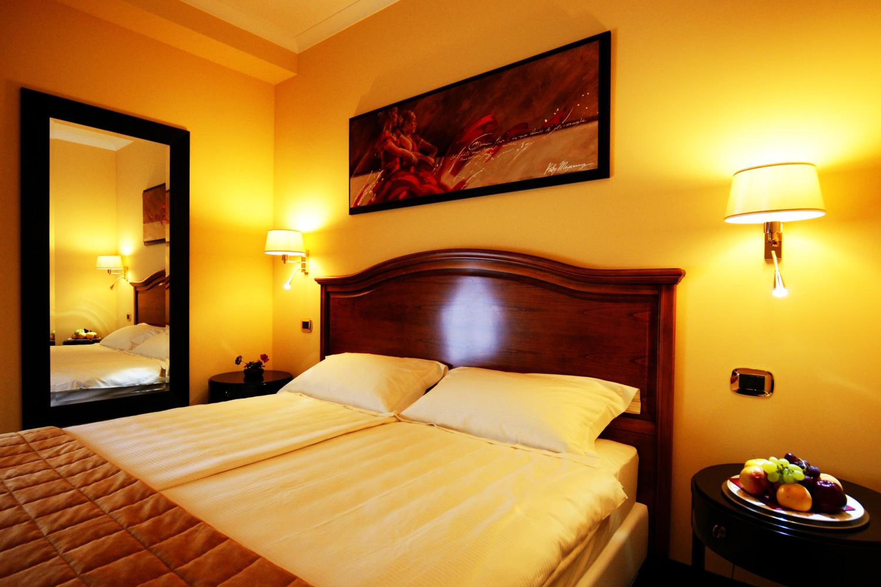 Bram Hotel 19/50
