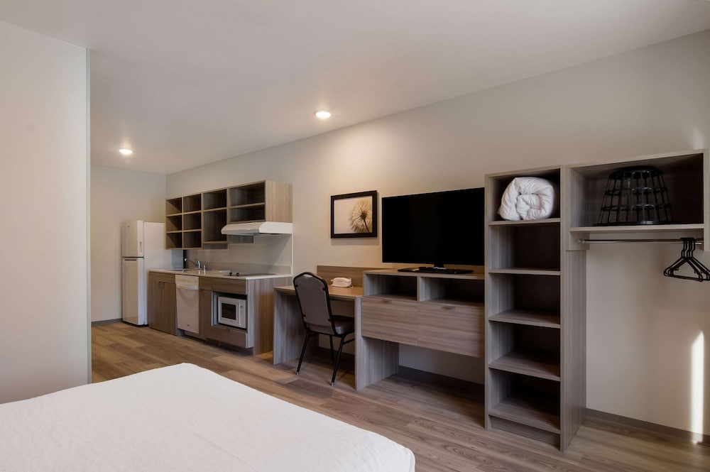 WoodSpring Suites Olympia - Lacey 9/21
