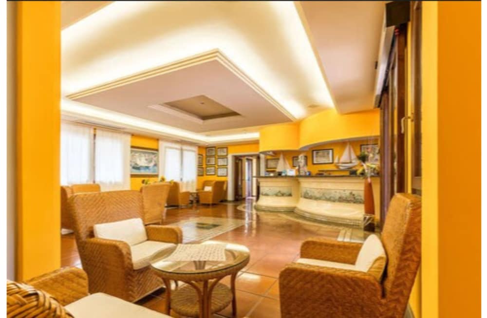 Hotel Santa Maria 47/57