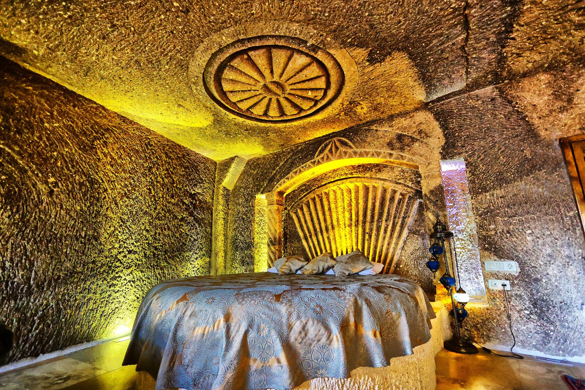 CAVE, EMPIRE, SUITE