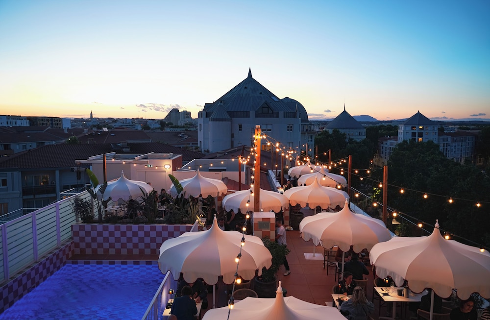 Appart Hotel Marianne 42/48