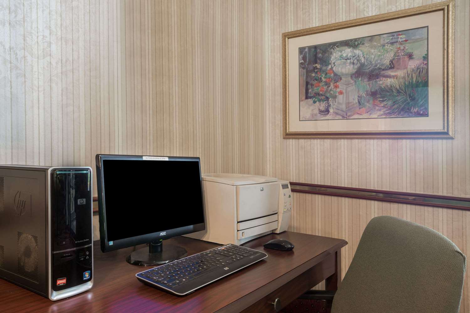 Days Inn by Wyndham Westminster, MD 32/42