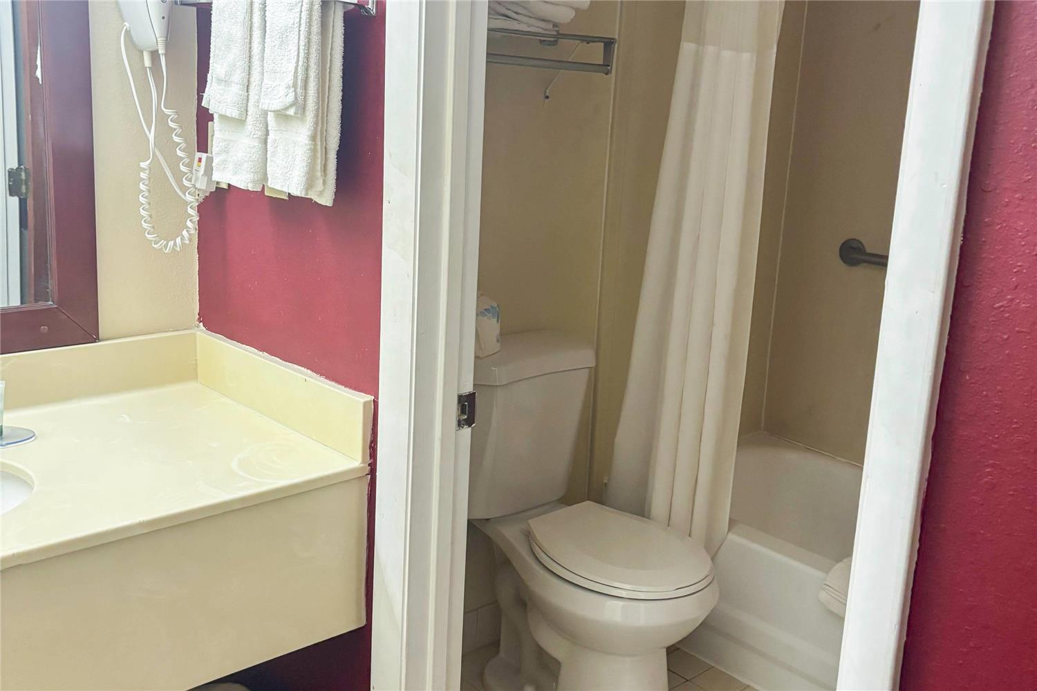 Clarion Pointe Alachua - Gainesville Area 18/20
