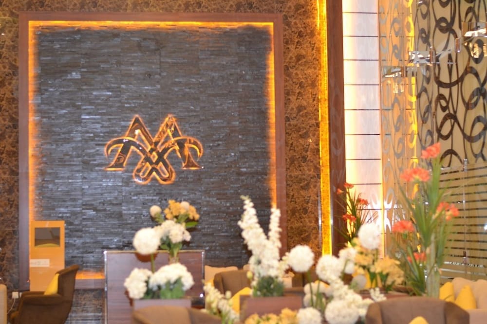 Lobby at Msharef Al Moden Suites, ABHA
