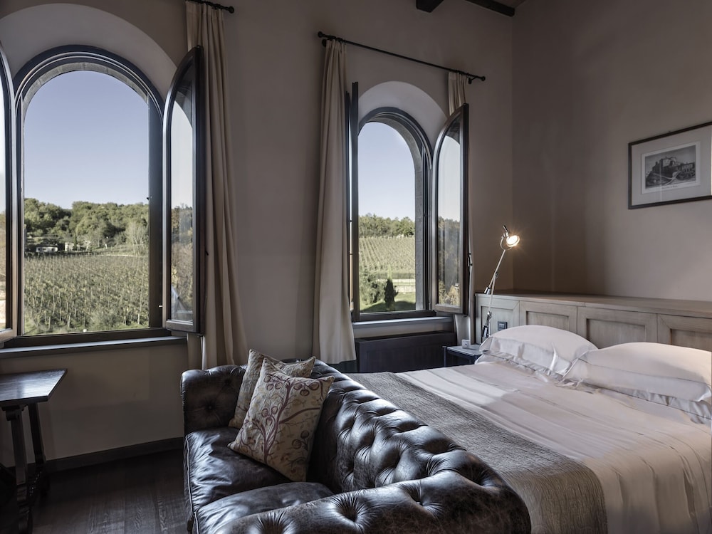 Executive, Suite, King Bed