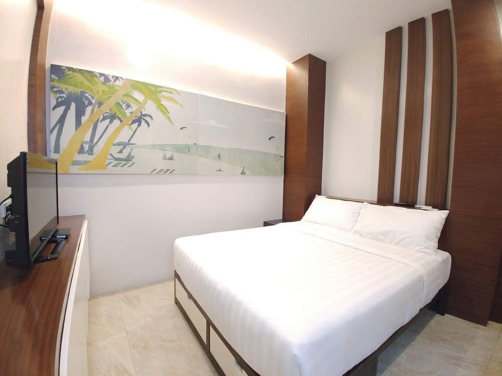 Bed+Bath Serviced Suites 15/66