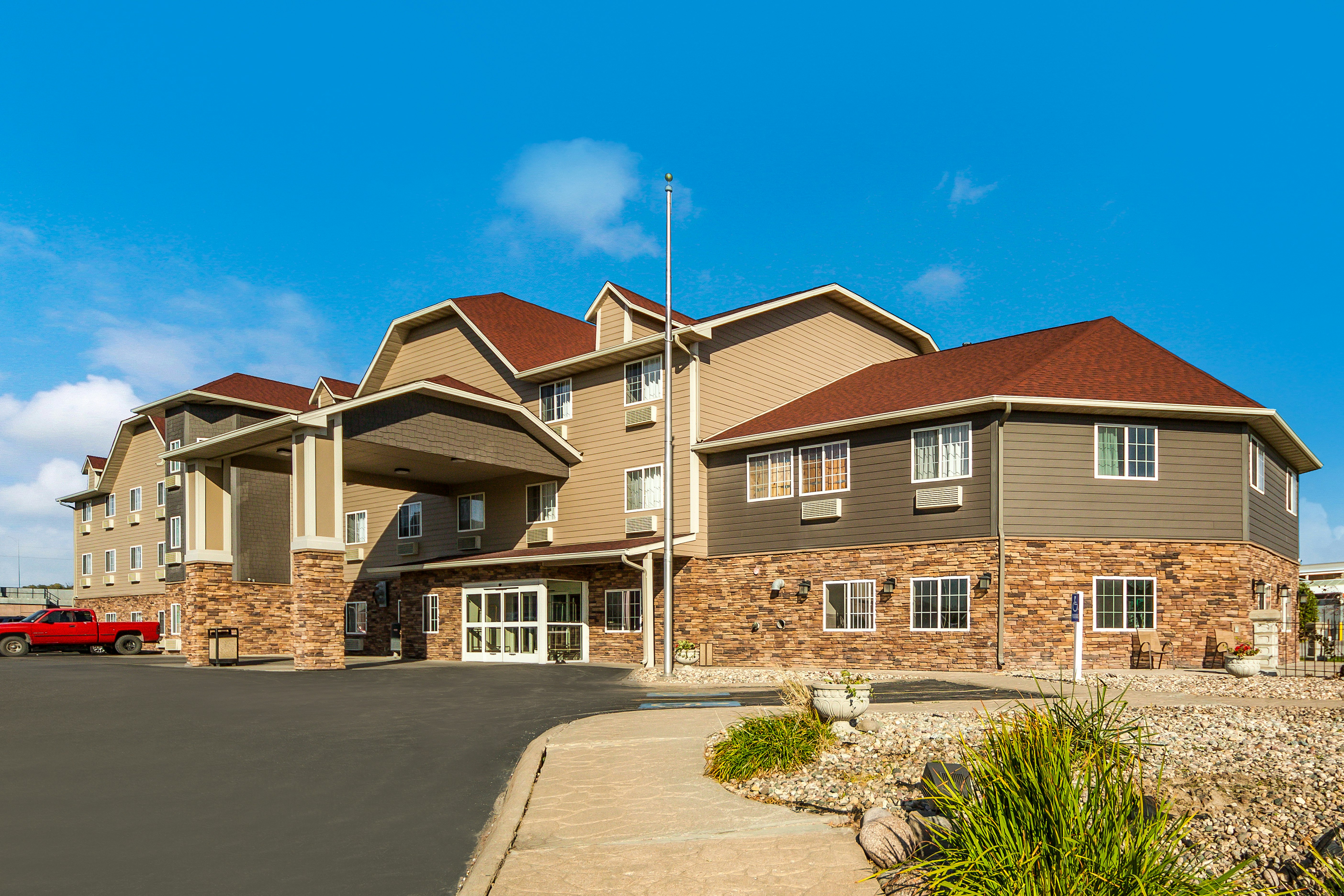 Red Roof Inn & Suites Omaha - Council Bluffs 44/47