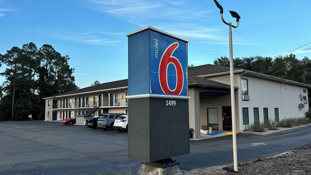 Motel6 Macclenny, FL 31/44