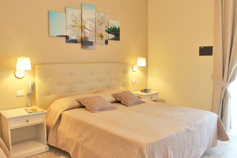 Hotel Florida Sorrento 38/80