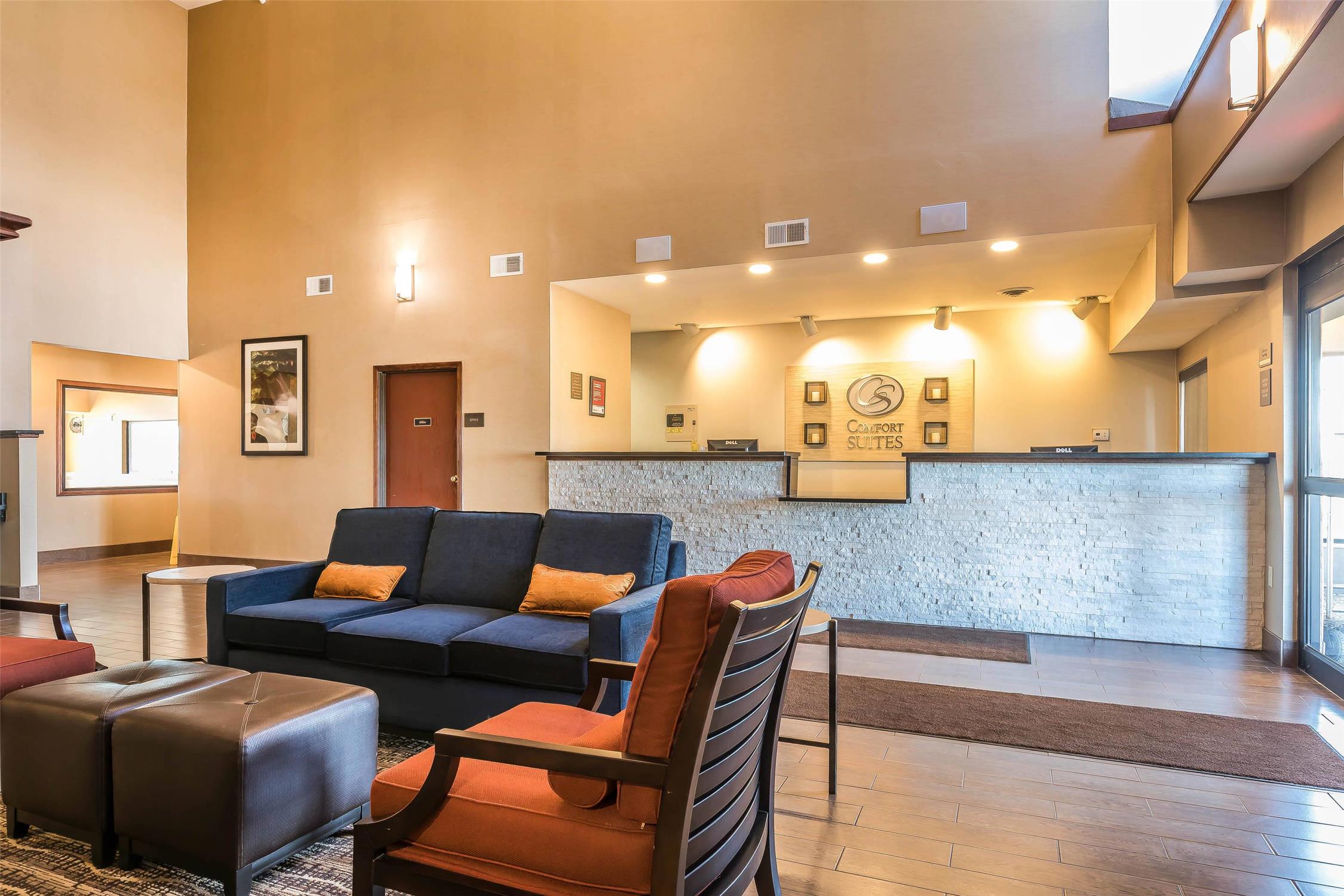 Comfort Suites Fort Wayne North 5/14
