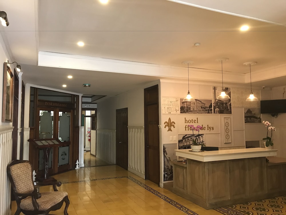Fleur De Lys Hotel 34/61