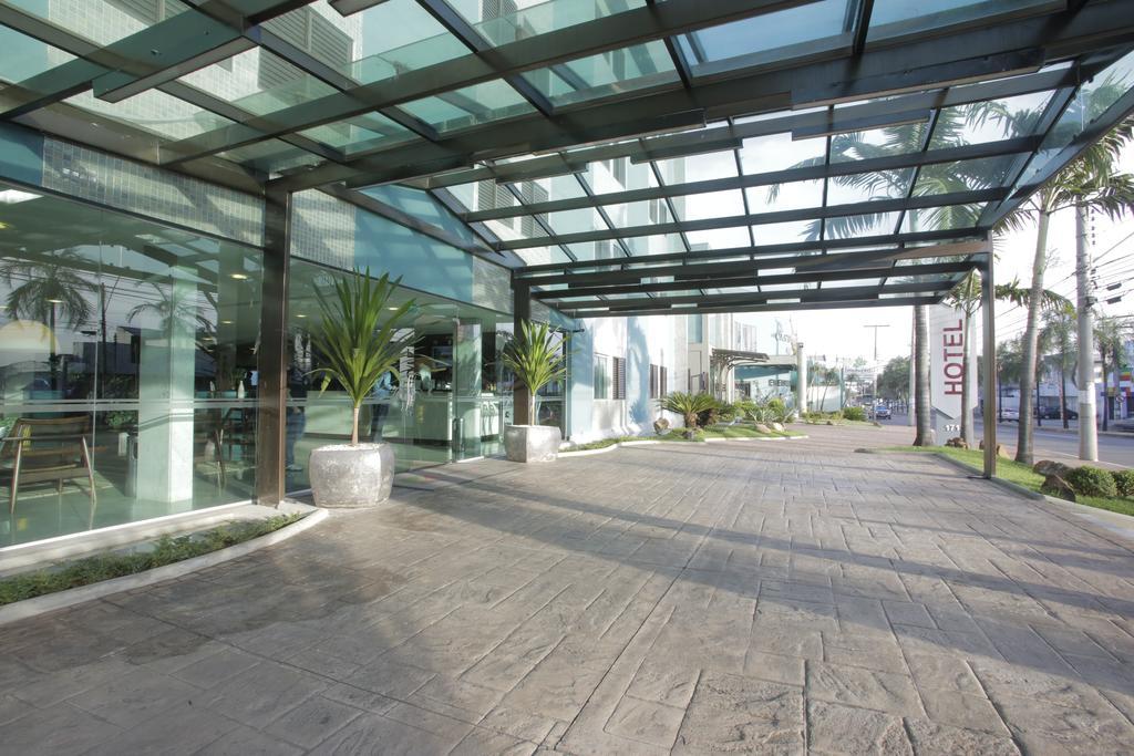Castelo Plaza Hotel 23/26