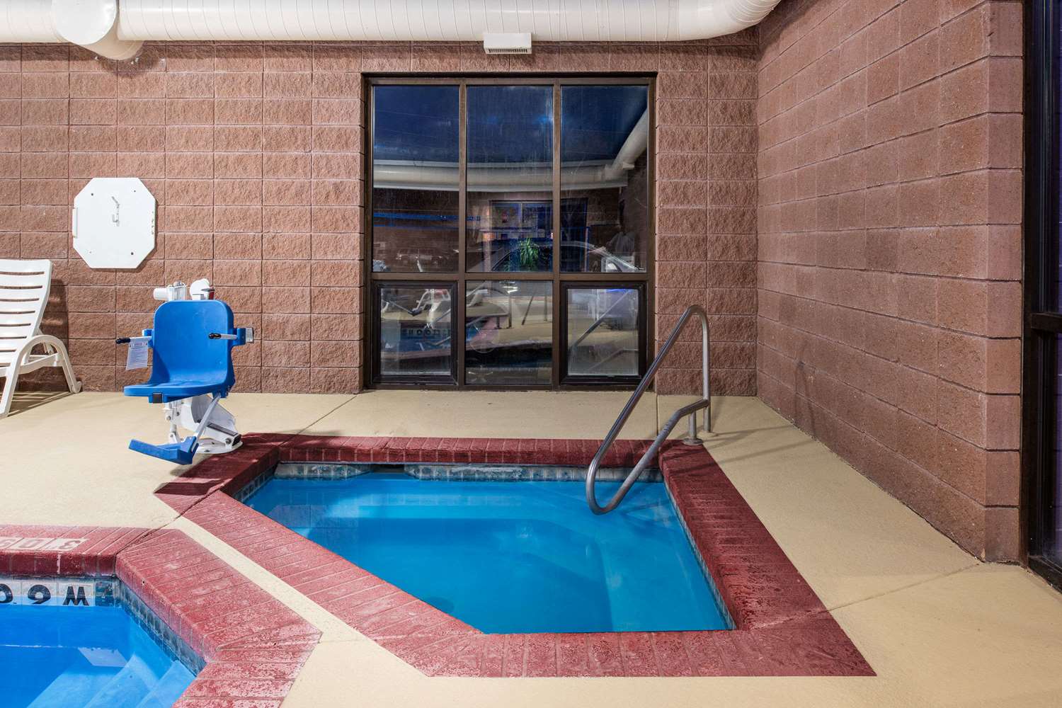 Days Inn By Wyndham Carthage 16/29