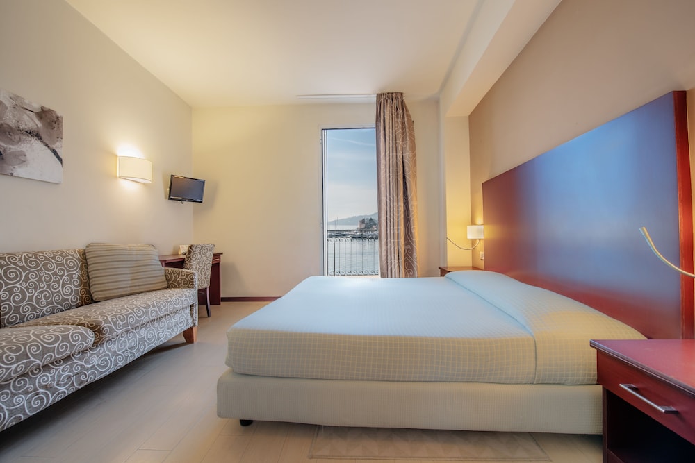 Hotel Italia e Lido Rapallo 41/71