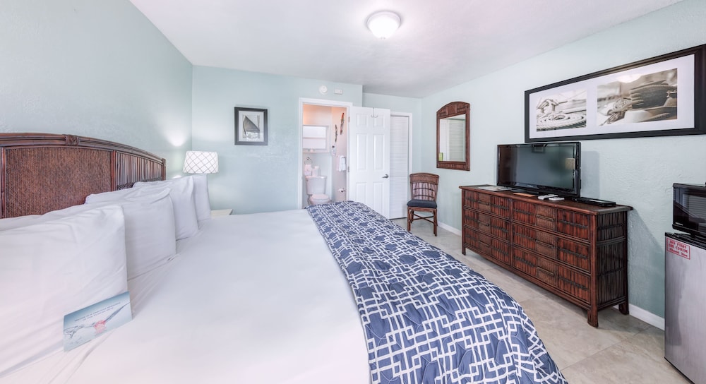Creekside Inn Islamorada 25/45
