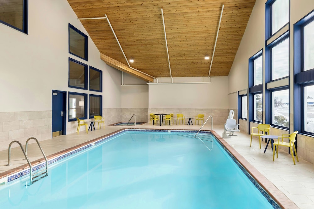 Hotel Bemidji 22/49