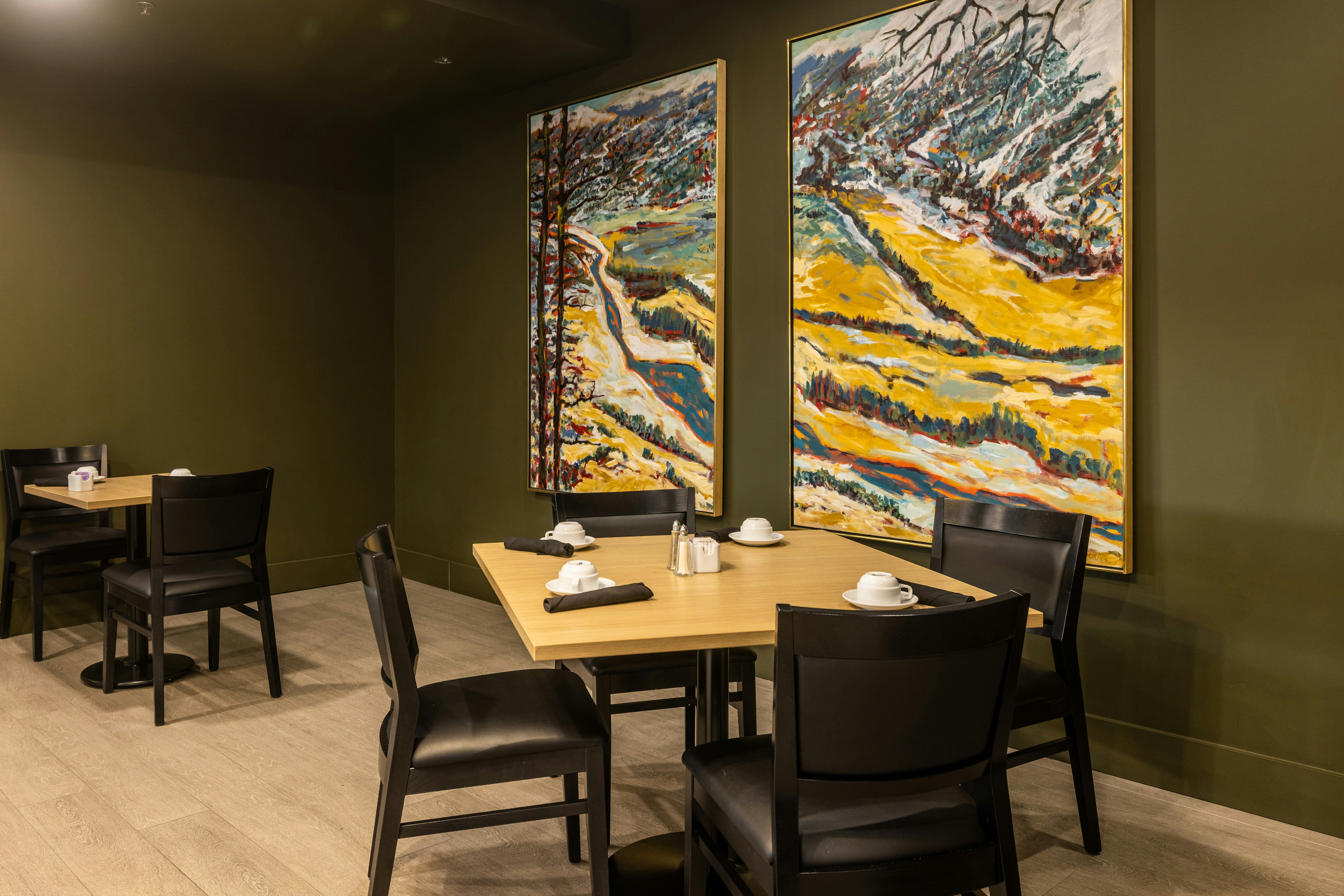 DoubleTree by Hilton Calgary North 26/33