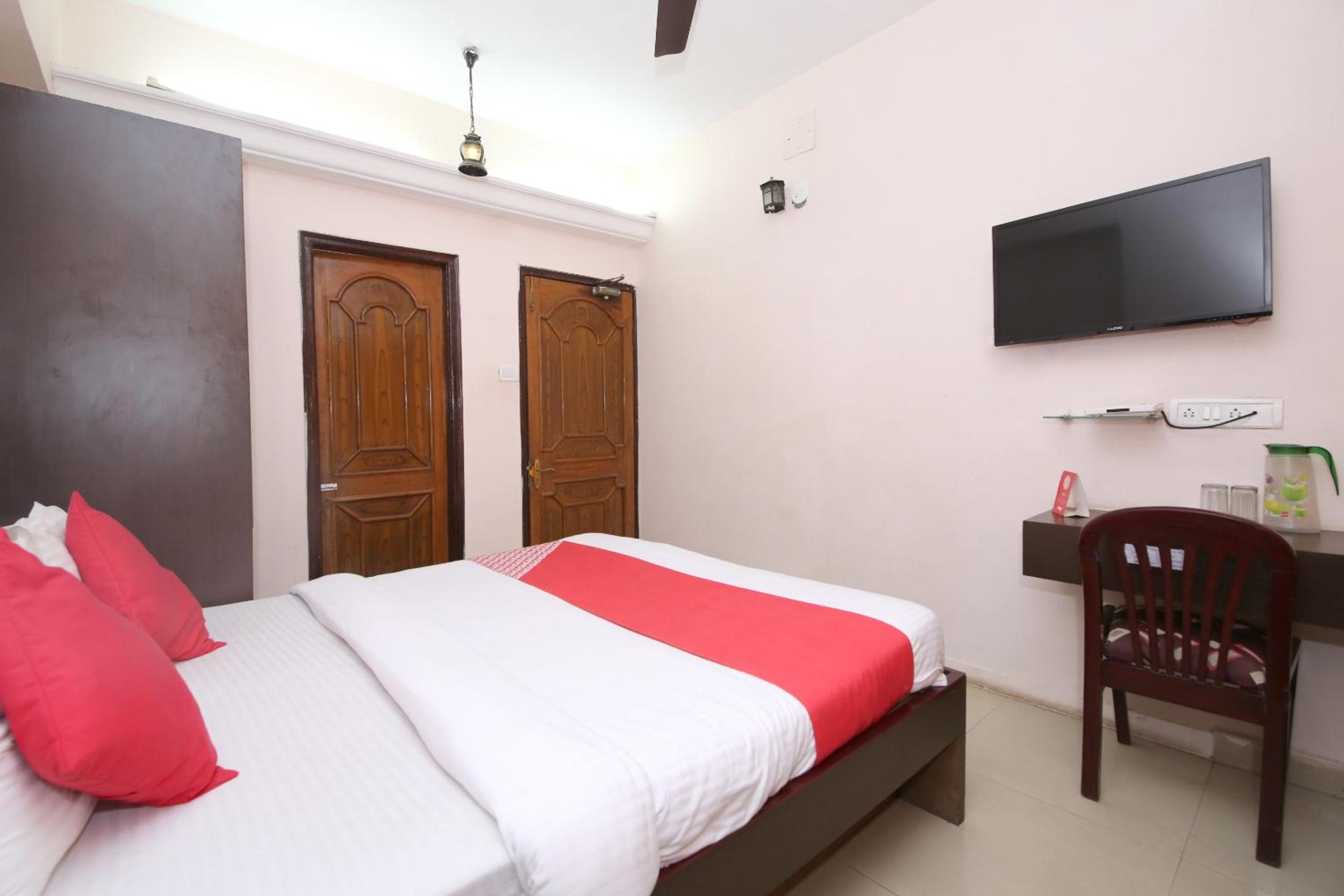 Oyo 9305 Hotel Dwarika Inn 23/29