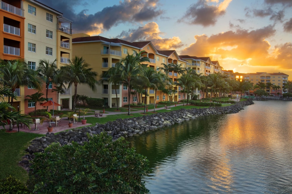 Marriott's Villas At Doral 28/42