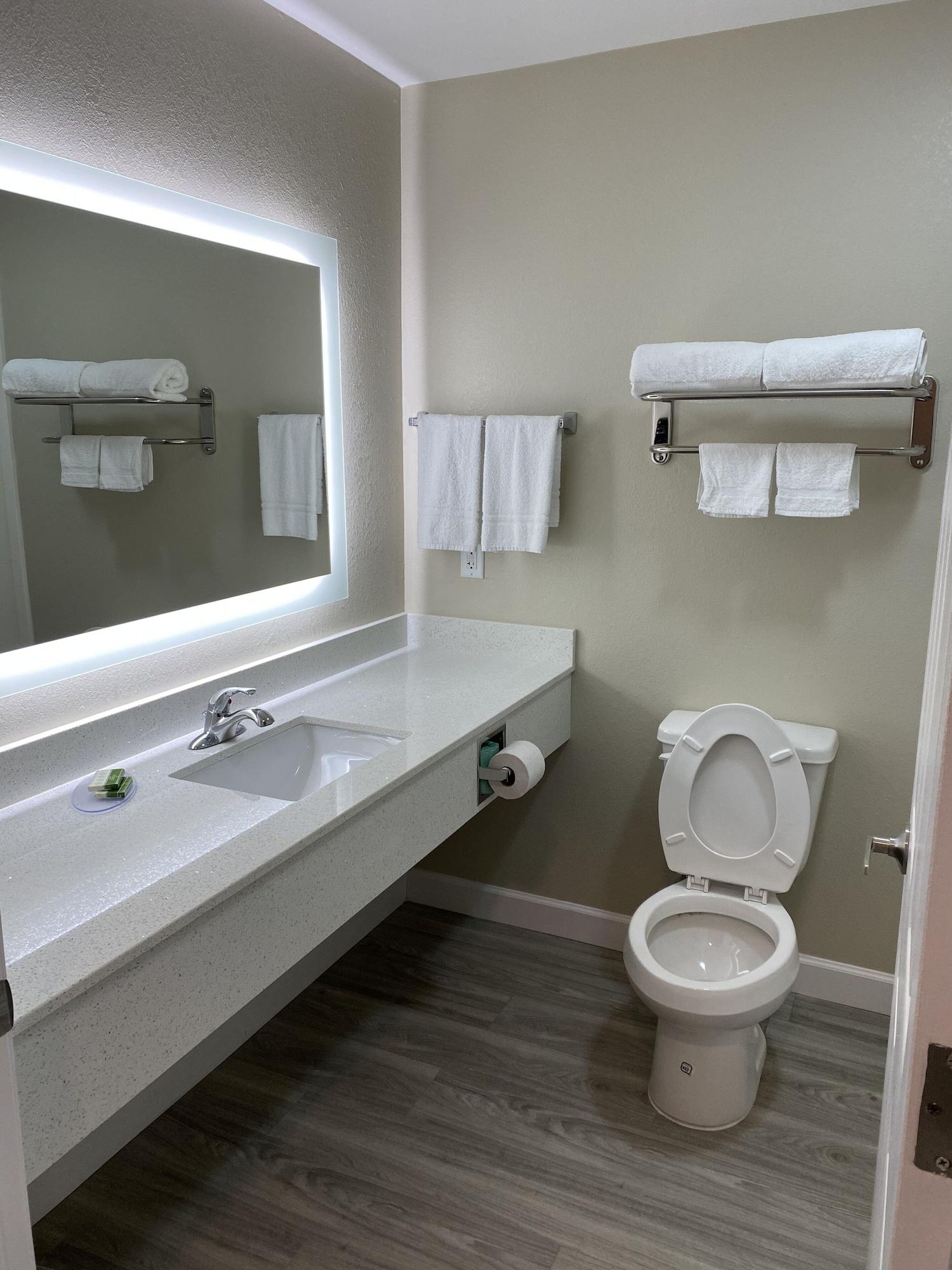Hotel DeSoto 14/15